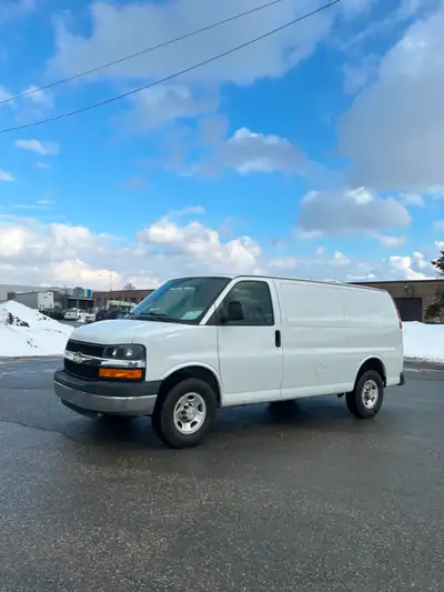 SHELVES,DIVIDER,FULLY SERVICED ,NO RUST. COMES CERTIFIED, HST and LICENSING EXTRA. 416-592-0291- ALE...