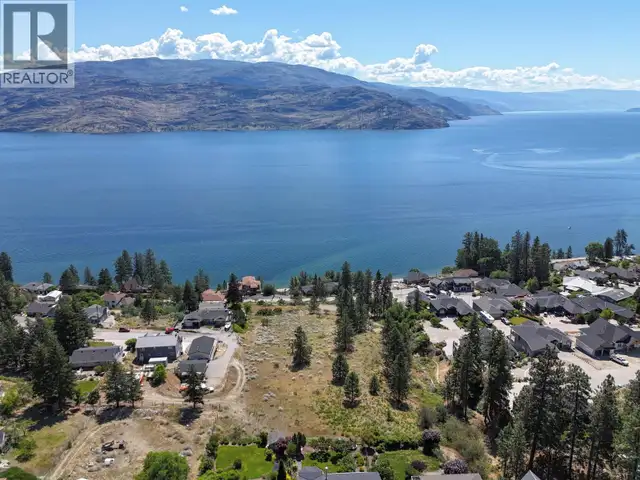 6446 Renfrew Road Peachland, British Columbia in Land for Sale in Penticton - Image 2