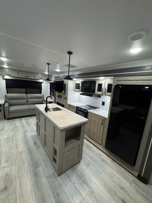 2026 Forest River DELLA TERRA 272RL in Travel Trailers & Campers in Regina - Image 7