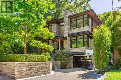 11 PINE CRESCENT Toronto (The Beaches), Ontario