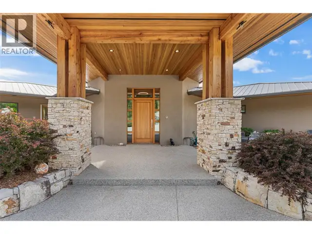 328 Lochview Road Kelowna, British Columbia in Houses for Sale in Penticton - Image 8