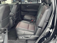 2021 Honda Pilot Black Edition 3.5L V6 ALL MAINTENANCE UP TO DATE, and we have reconditioned the veh... (image 3)