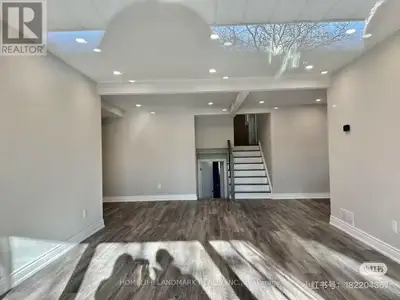 2421 SPEYSIDE DRIVE Mississauga (Sheridan), Ontario