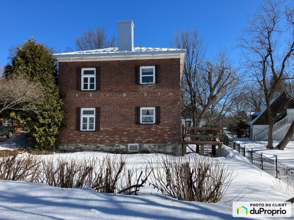 $407,000 - 2 Storey for sale in Charlesbourg — photo 3