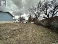 212 Railway AVENUE Kindersley, Saskatchewan Saskatoon Saskatchewan Preview