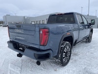 AMVIC Licensed Dealer STOCK # T4102225 AMVIC LICENSED DEALER This 2026 GMC Sierra 2500 Denali Ultima... (image 8)