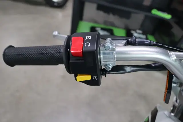 2026 Kawasaki KLX140R L in Dirt Bikes & Motocross in Edmonton - Image 5