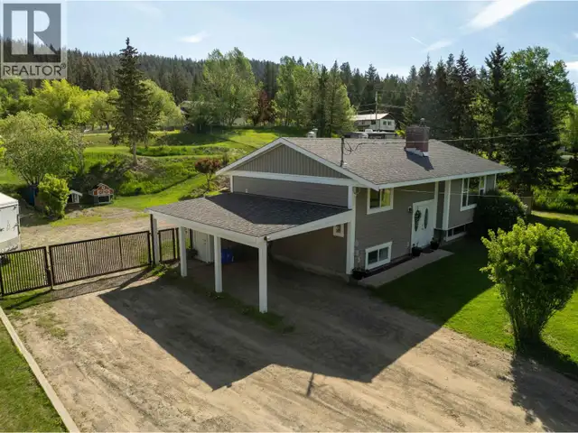 5665 HORSE LAKE ROAD 100 Mile House, British Columbia in Houses for Sale in 100 Mile House - Image 5