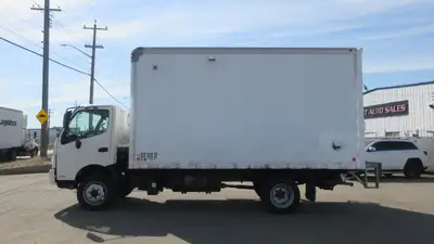2016 HINO 195 CUBE VAN Amvic Licenced... - 4 CYL DIESEL - Transmission Automatic - Odometer 159,822...