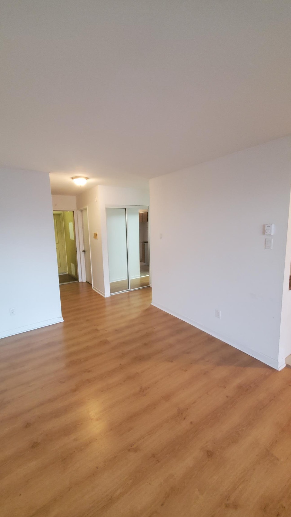 Appartement 5 1/2 à louer 4