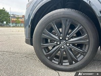 The advertised vehicle price is based on a promotional finance offer. Customers who purchase the veh... (image 8)