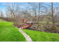 Parkview - 84 Runnymede. This property is located in Kingston, within a friendly and a quiet neighbo... (image 2)