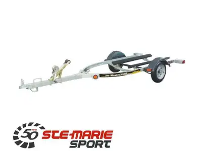REMORQUE A MOTOMARINE MAXI ROULE WC1500 Galvanisée peu utilisée Financement facile et Échanges bienv...