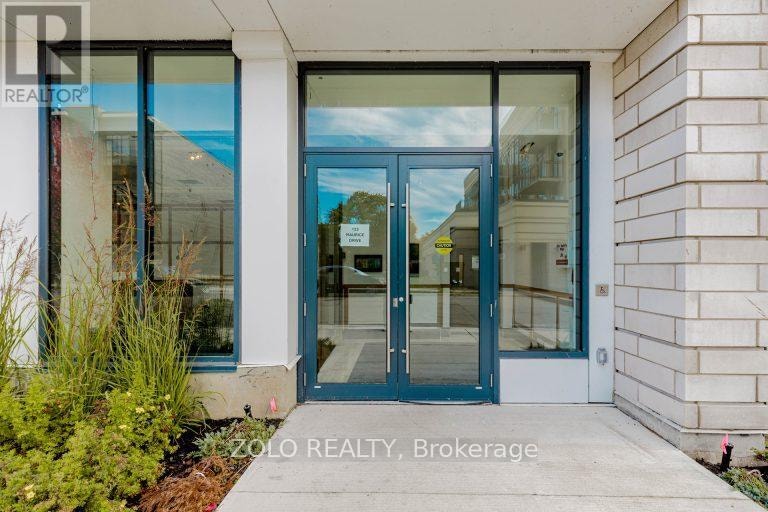 208 - 123 MAURICE DRIVE Oakville (CO Central), Ontario 4