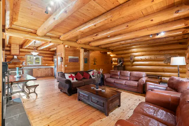 $768,800 ~ 1130 Annie Lake Road w Realtor® Tamara Cromarty in Houses for Sale in Whitehorse - Image 14