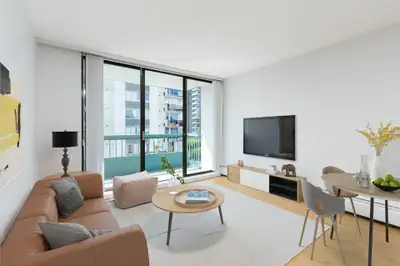Located on a residential, tree-lined street in Kitsilano, The Seaside Plaza offers one bedroom, two...