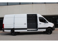 4X4 - RARE FIND SPRINTER 170 FULL SIZE - 4X4!!! 2019 MERCEDES SPRINTER 2500 - HIGH ROOF -- 4X4 WITH... (image 4)