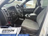 2023 RAM 2500 Big Horn 4x4 | 6.7L Cummins Diesel | Level 2 Equipment Group | Crew CabHeavy-duty stre... (image 8)