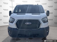 Standard Climate Control | 404.3 Cubic Feet Cargo Space | 4-Inch Multi-Function Display | AM/FM Ster... (image 9)