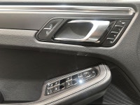 Another welcome addition to the ///MBCH COLLECTION, This impressive Porsche Macan offers outstanding... (image 9)