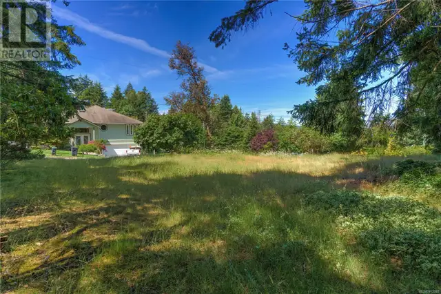 3334 Blueback Dr Nanoose Bay, British Columbia in Land for Sale in Parksville / Qualicum Beach - Image 5