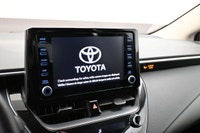 The 2022 Toyota Corolla LE is a reliable and fuel-efficient sedan that delivers comfort, practicalit... (image 4)