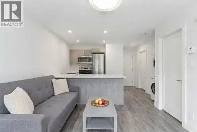 Located in the highly desirable Orion development, this modern 1-bedroom, 1-bathroom home offers the...