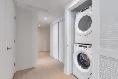 4.5 condo appartement a louer Griffintown-Sherwin, View more