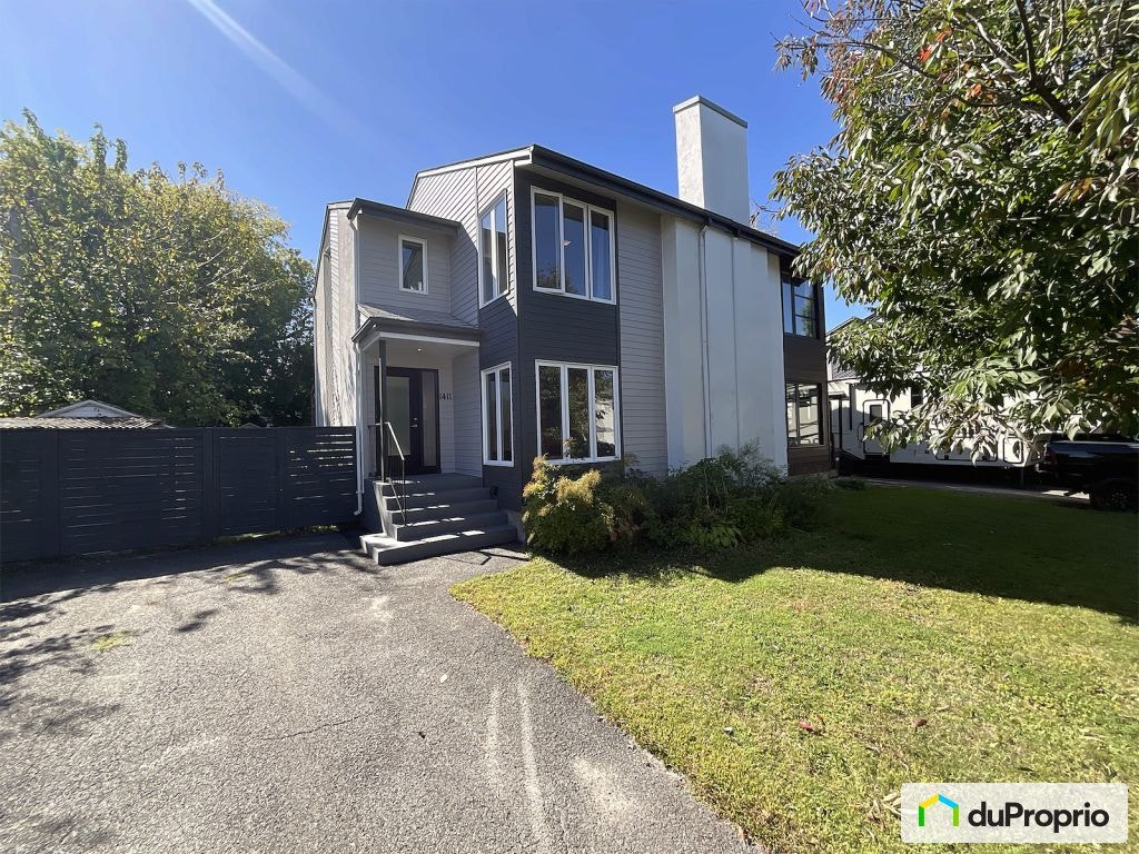 $729,000 - 2 Storey for sale in Longueuil (Vieux-Longueuil) — photo 1