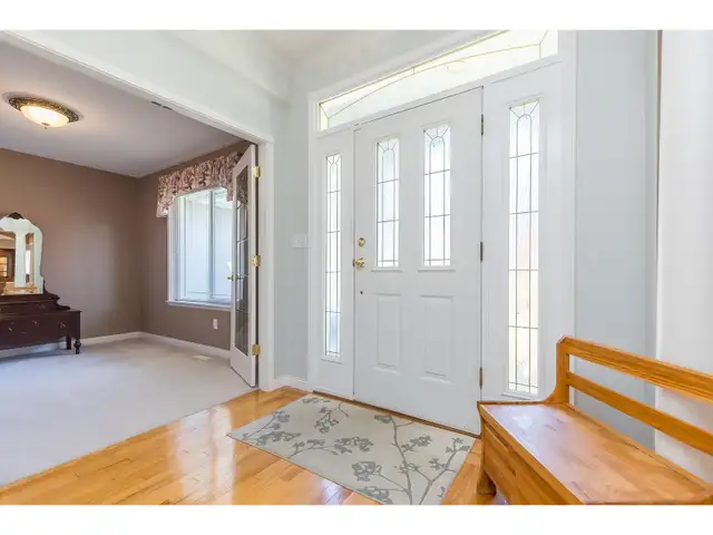 35148 KNOX CRESCENT Abbotsford, British Columbia in Houses for Sale in Abbotsford - Image 4