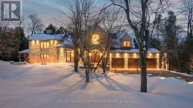 43 WOODLAND ACRES CRESCENT Vaughan, Ontario