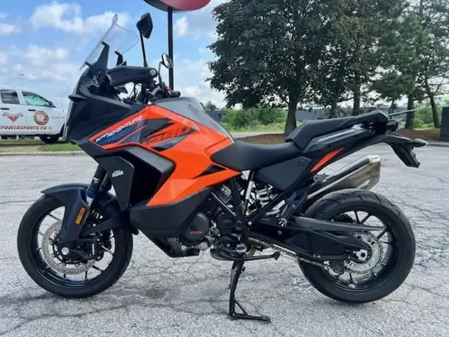 2023 KTM 1290 Super Adventure S in Sport Touring in Oakville / Halton Region - Image 6