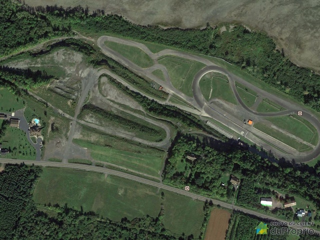 $2,999,999 - Commercial Lot for sale in Ste-Croix — photo 2