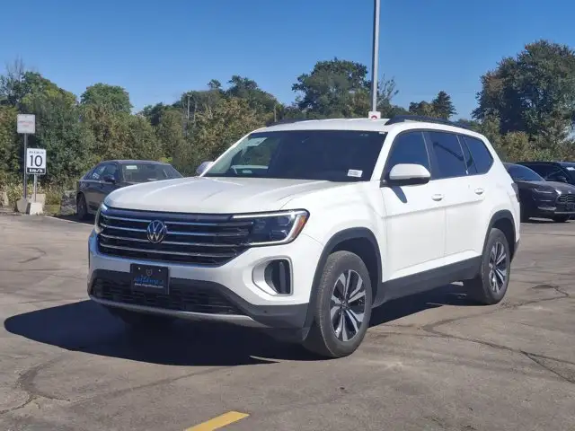 2025 Volkswagen Atlas Comfortline AWD | Leatherette Seats