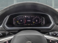 *Premium Audio, Cooled Seats, Navigation, 360 Camera, Sunroof!* Designed with you in mind, this 2024... (image 8)