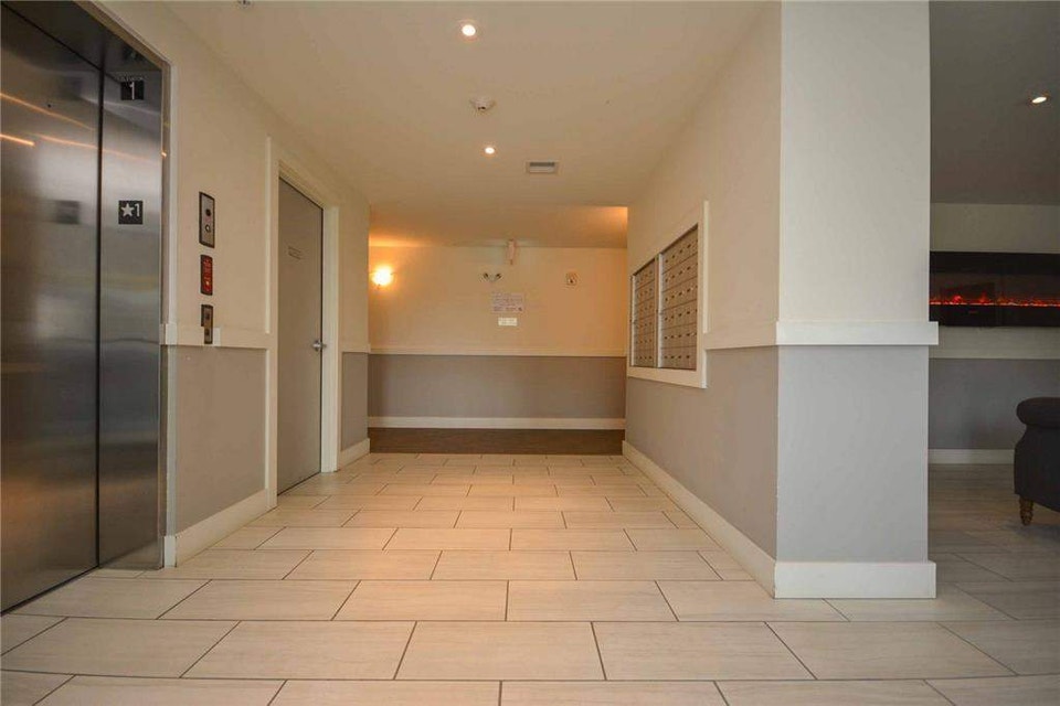 Symphony Suites Apartments - 2 Bedroom, 2 Bath Apartment for Ren 4