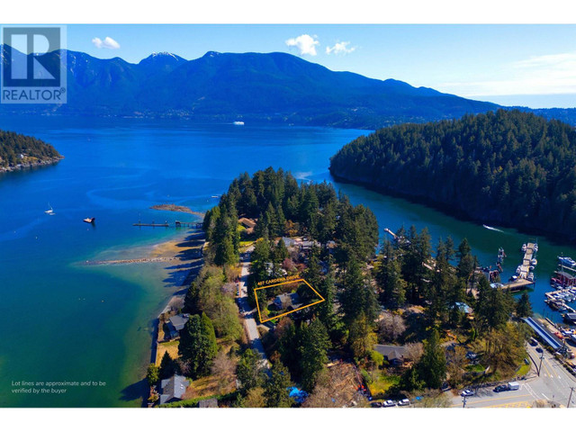 407 CARDENA DRIVE Bowen Island, British Columbia in Houses for Sale in Sunshine Coast