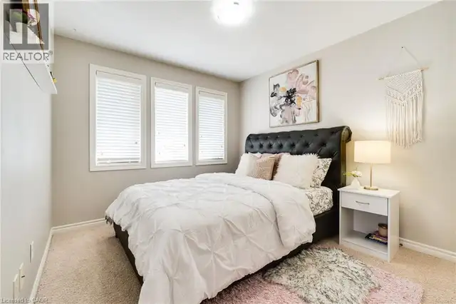 56 SMITH'S CREEK Drive New Hamburg, Ontario in Houses for Sale in Kitchener / Waterloo - Image 30
