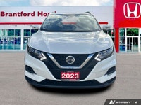Ready for daily adventures? This 2023 Nissan Qashqai Sport Utility, in sleek White, is engineered fo... (image 8)