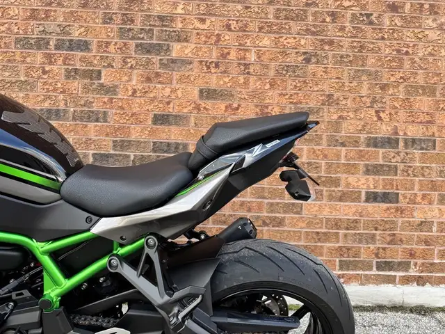 2020 Kawasaki Z H2 **SUPERCHARGED** **SCORPION PIPE** in Sport Bikes in Markham / York Region - Image 30