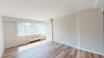 Apartment for Rent at 855 Jervis, West End Vancouver