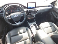 SEL AWD, Fully loaded, leather interior, Apple Carplay/Android Auto, Alloy wheels, heated seats, pow... (image 1)