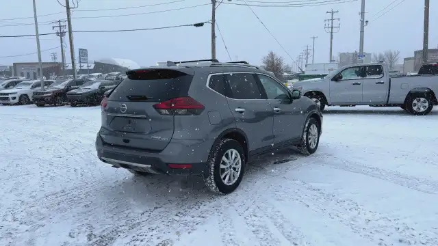 2020 Nissan Rogue426574097784524804