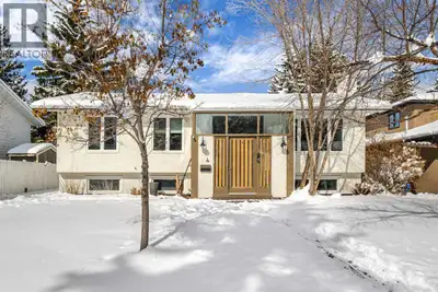 Welcome to this beautifully upgraded bi-level home in the highly sought-after community of Varsity,...