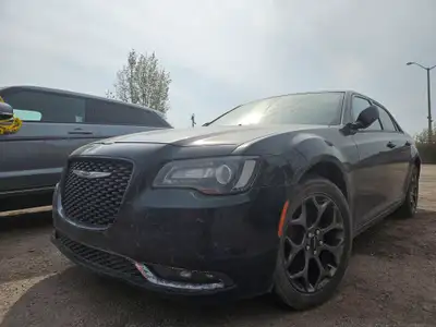 We are parting out a 2016 CHRYSLER 300 S This vehicle is a parts unit only. For parts availability a...