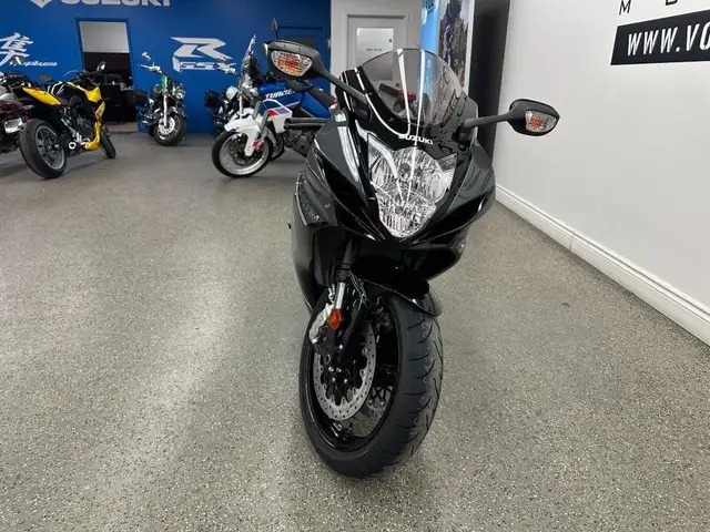 2025 Suzuki GSX-R600M5 GSXR - V6394 - -No Payments for 1 Year** in Sport Bikes in Markham / York Region - Image 4