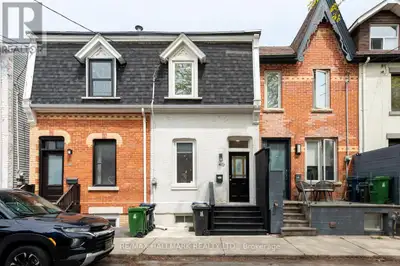 40 ALLEN AVENUE Toronto (South Riverdale), Ontario