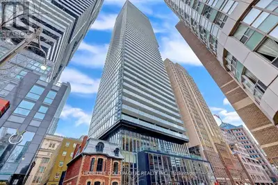 1701 - 15 GRENVILLE STREET Toronto (Bay Street Corridor), Ontari