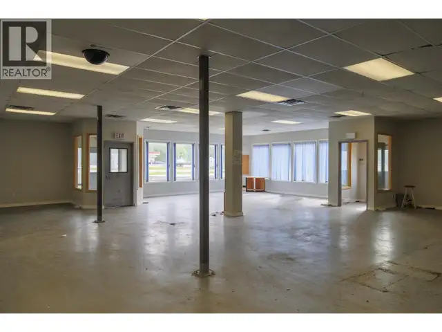 1011 SE FRONTAGE ROAD McBride, British Columbia in Commercial & Office Space for Sale in Quesnel - Image 12