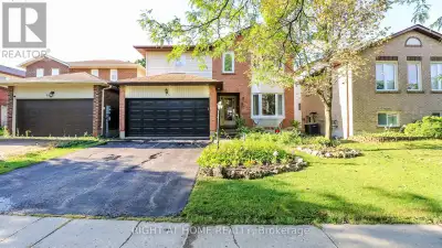 Welcome to this immaculately kept home, tucked away on a quiet street in Barrie's sought-after east...